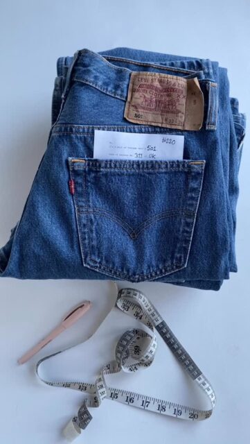 Nye vintage Levi’s jeans på lager! Mest lyseblå Levis 501 fra 80’erne og 90’erne. #vintagelevis #vintagelevisforsale #vintagelevis501 #vintage501